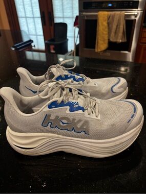 Hoka Men's Light Gray and Blue Road-Running Shoes Size 9